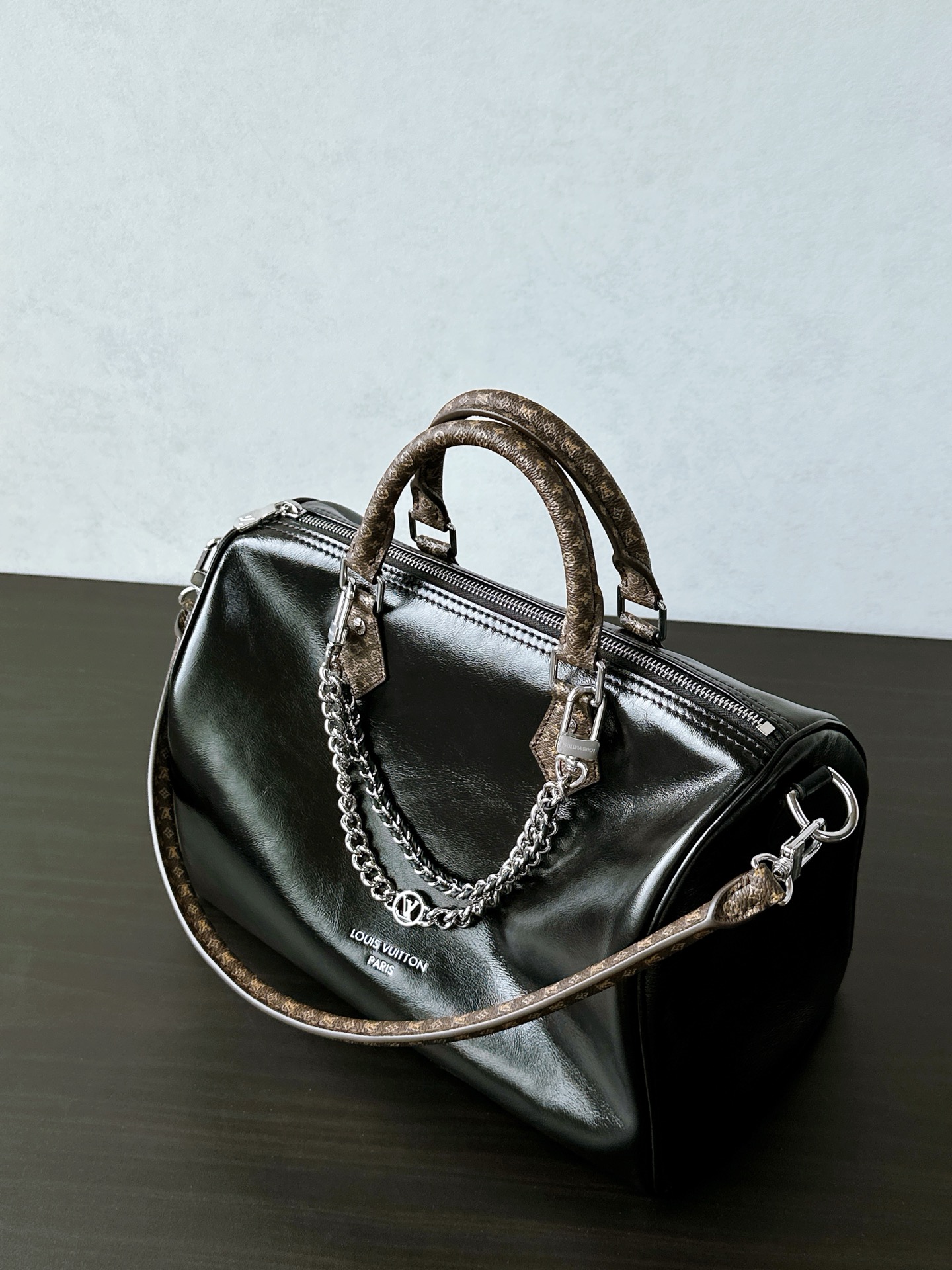 LOUIS VUITTON Speedy Soft 30 Handbags