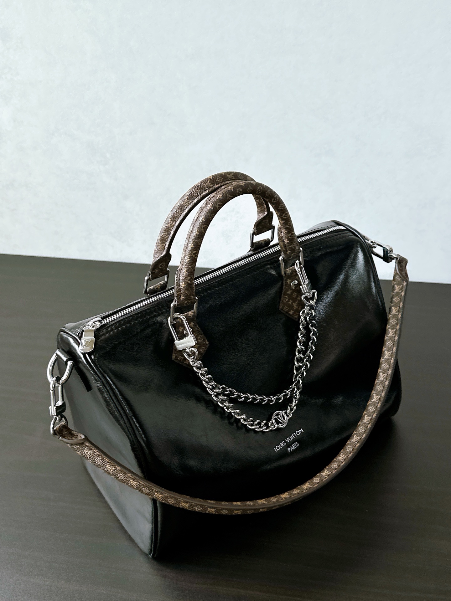 LOUIS VUITTON Speedy Soft 30 Handbags