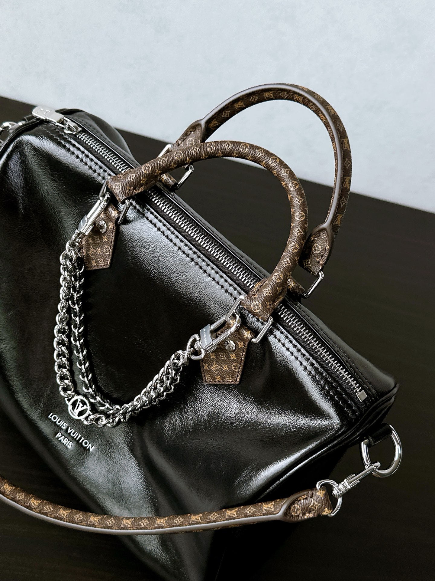 LOUIS VUITTON Speedy Soft 30 Handbags