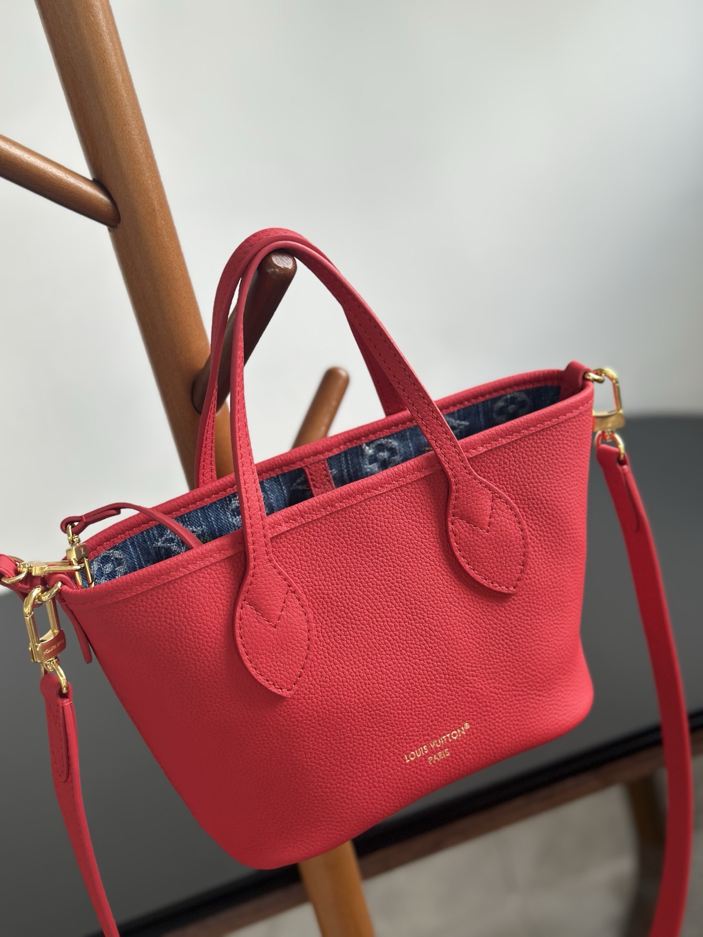 LOUIS VUITTON Neverfull linside Out BB M14997 LOUIS VUITTON Neverfull linside Out BB M14997