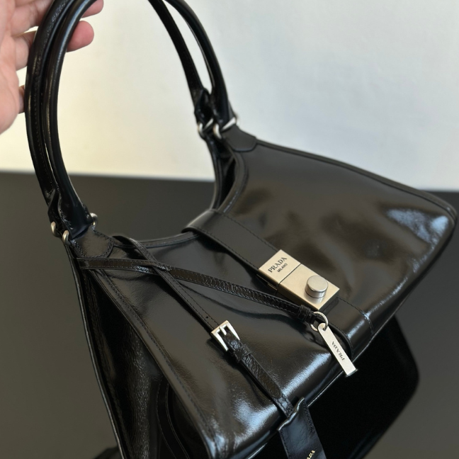 PRADA Spring 2025 Runway Collection Waxed Leather Shoulder Bag PRADA Spring 2025 Runway Collection Waxed Leather Shoulder Bag
