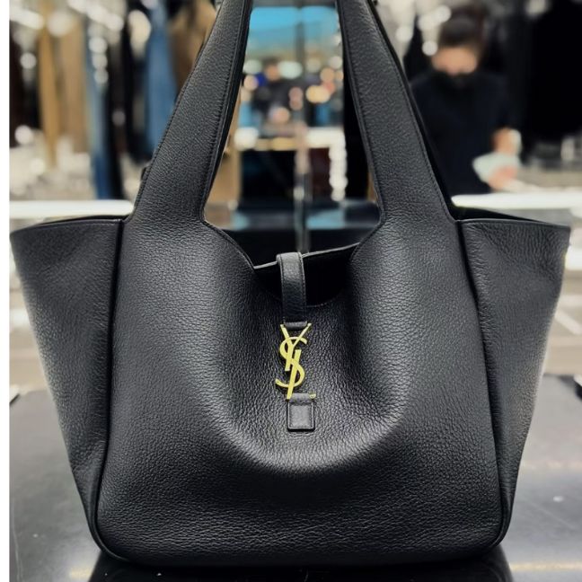 SAINT LAURENT le 5 à 7 bea in grained leather Handbag