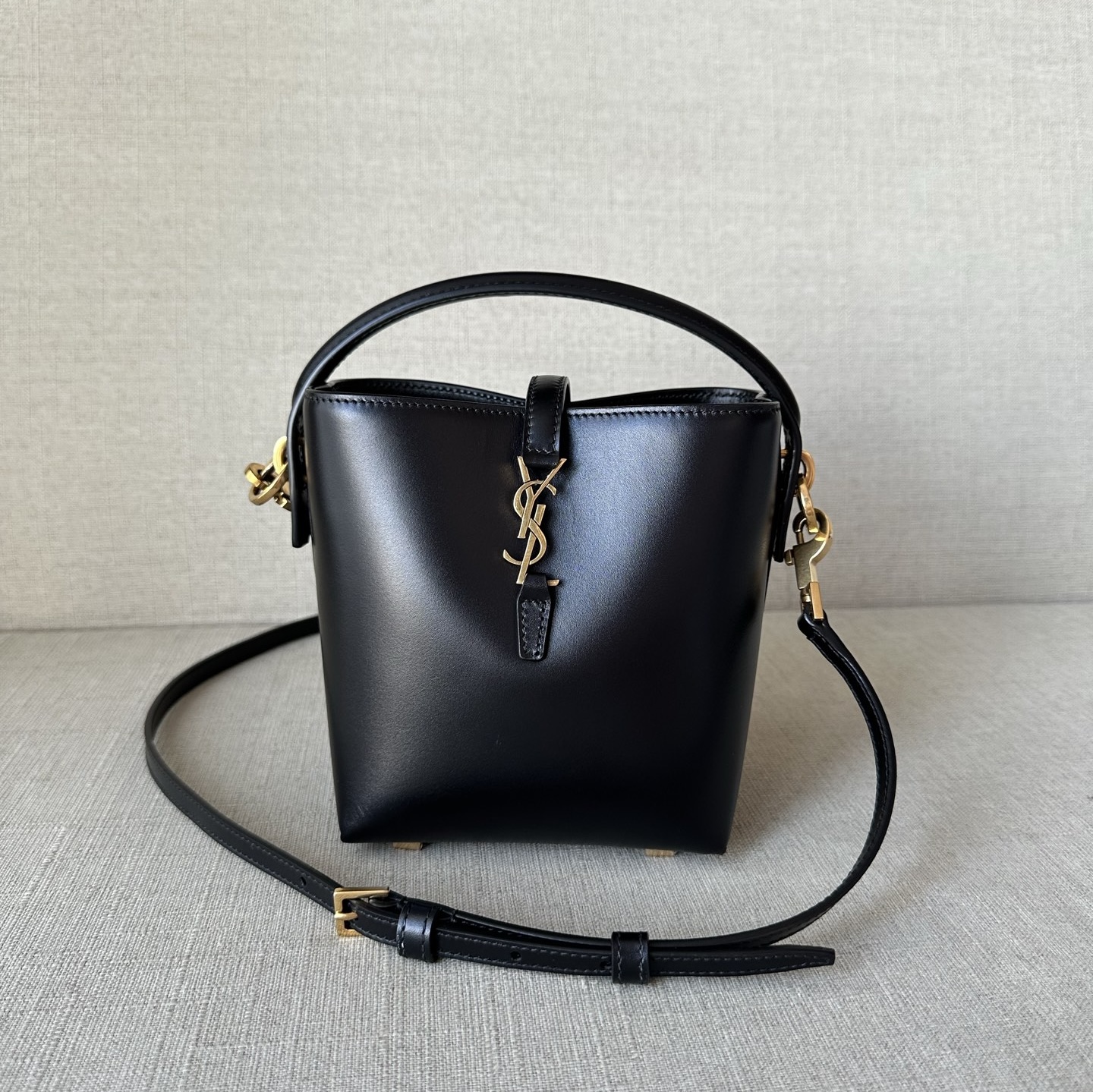 SAINT LAURENT Le 37 Leather Bucket Bag