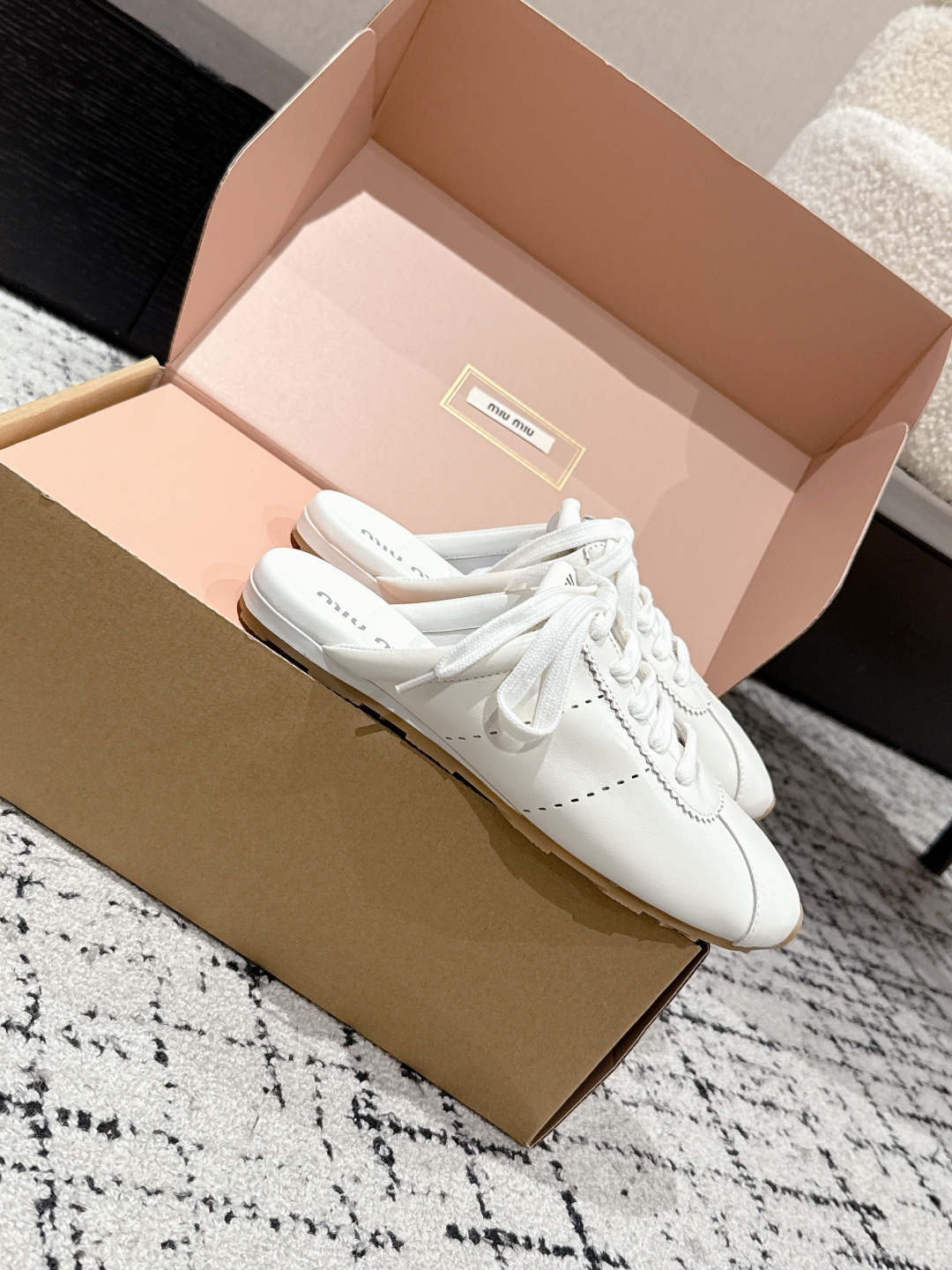 MIUMIU 2025 Spring Summer German training half-slip-on shoes,Mules MIUMIU 2025 Spring Summer German training half-slip-on shoes,Mules