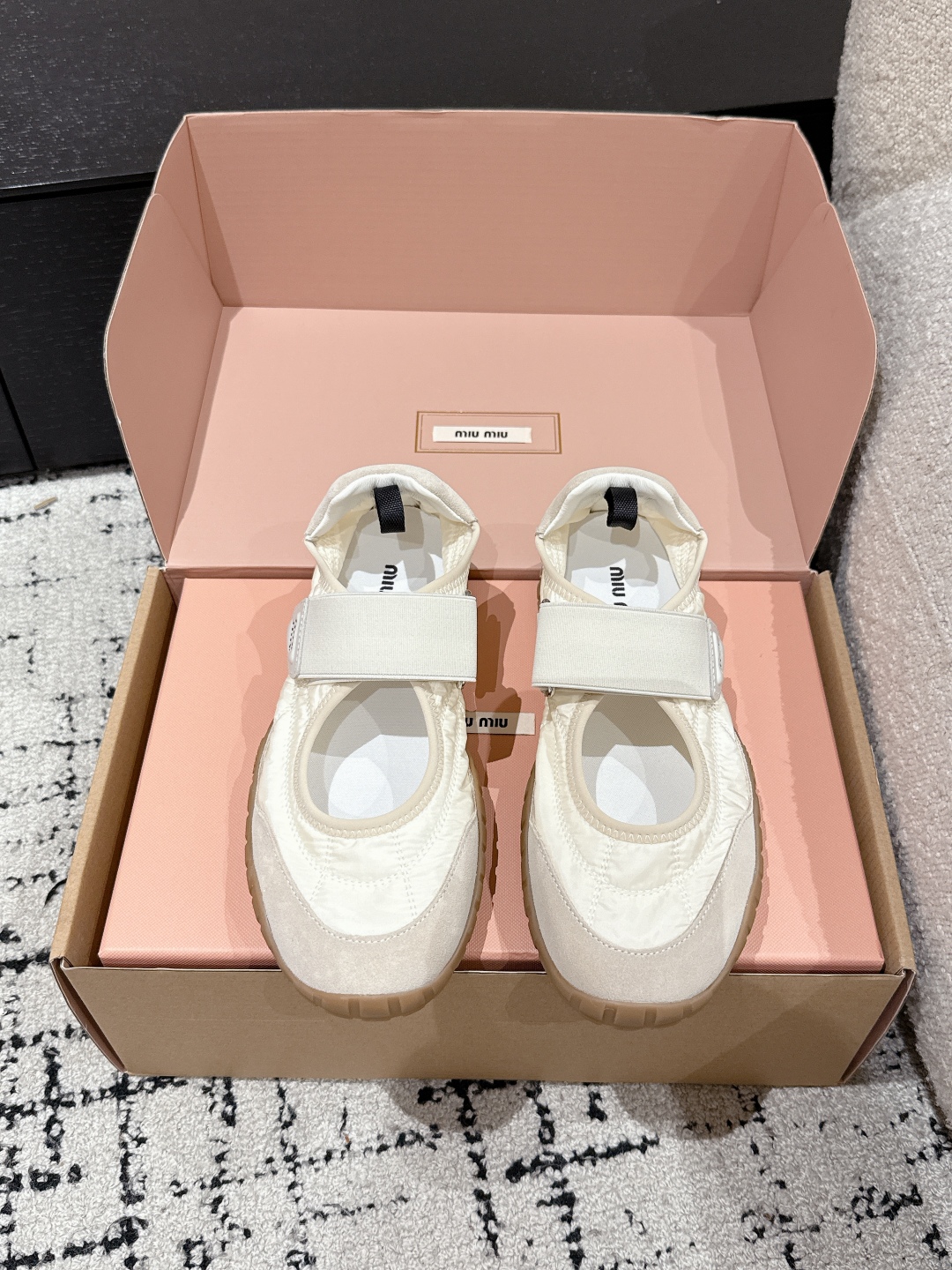 MIUMIU 2025 Spring Summer New Collection Biscuit Shoes, Cortez Shoes, Casual Sports Shoes