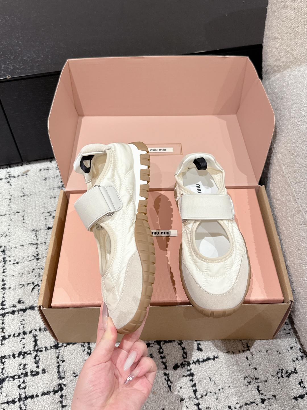 MIUMIU 2025 Spring Summer New Collection Biscuit Shoes, Cortez Shoes, Casual Sports Shoes MIUMIU 2025 Spring Summer New Collection Biscuit Shoes, Cortez Shoes, Casual Sports Shoes