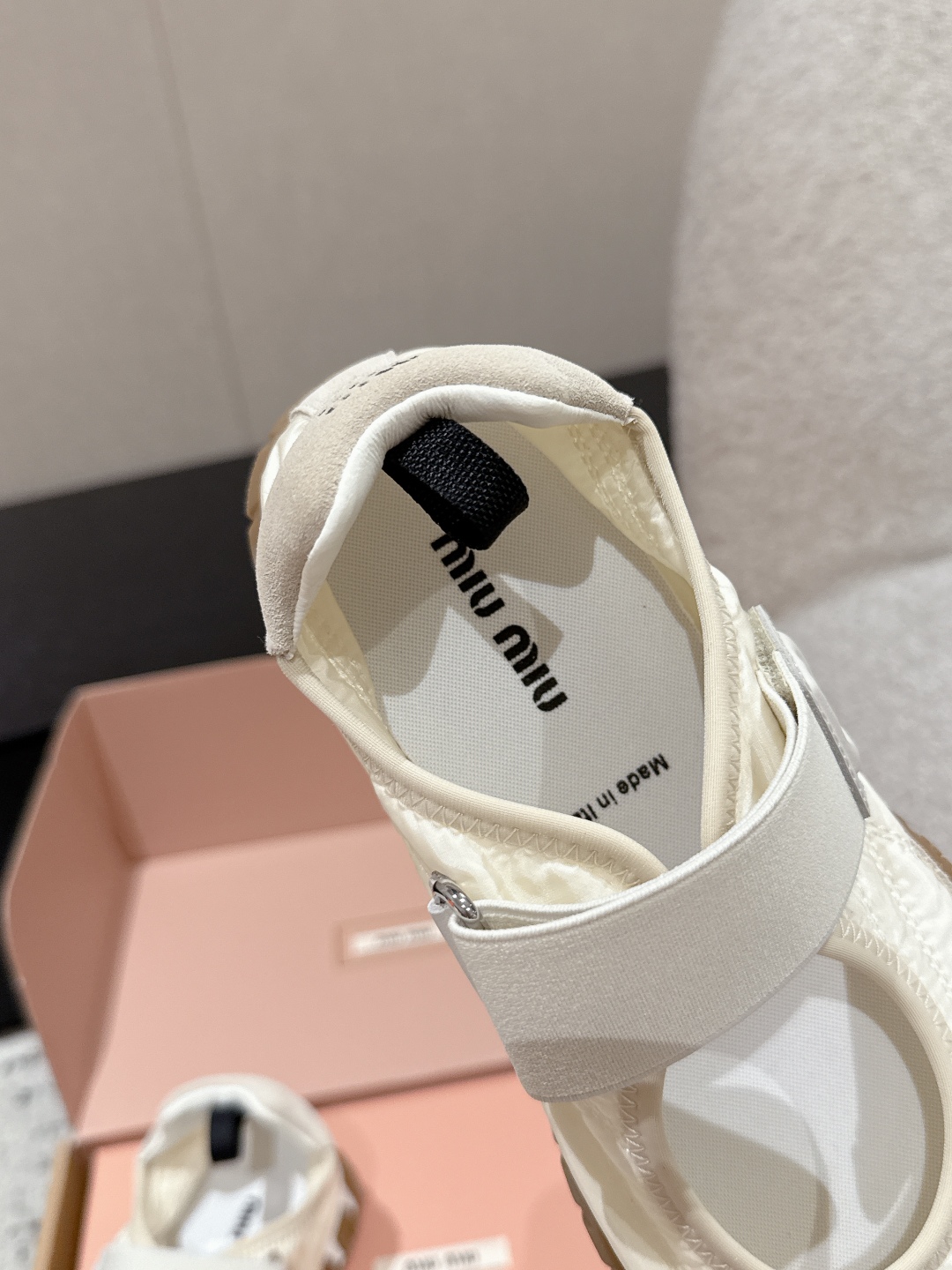 MIUMIU 2025 Spring Summer New Collection Biscuit Shoes, Cortez Shoes, Casual Sports Shoes MIUMIU 2025 Spring Summer New Collection Biscuit Shoes, Cortez Shoes, Casual Sports Shoes