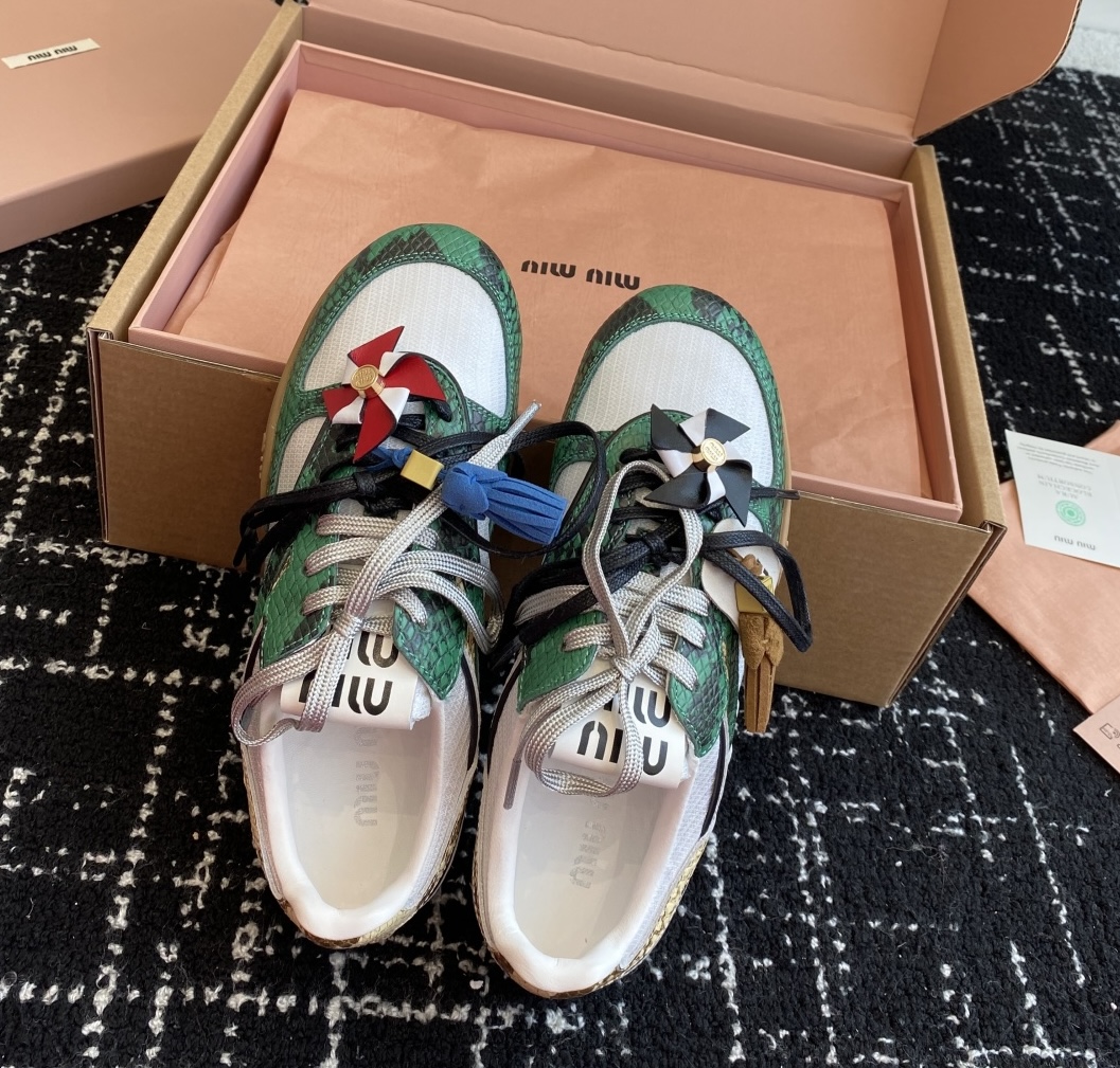MIUMIU 25SS New Collection Unisex German Trainer Casual Shoes MIUMIU 25SS New Collection Unisex German Trainer Casual Shoes