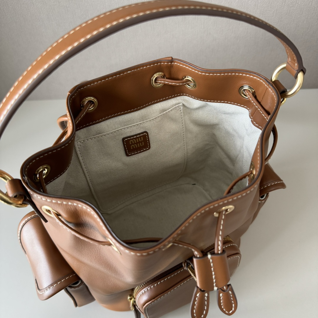 MIUMIU Brown Leather backpack MIUMIU Brown Leather backpack
