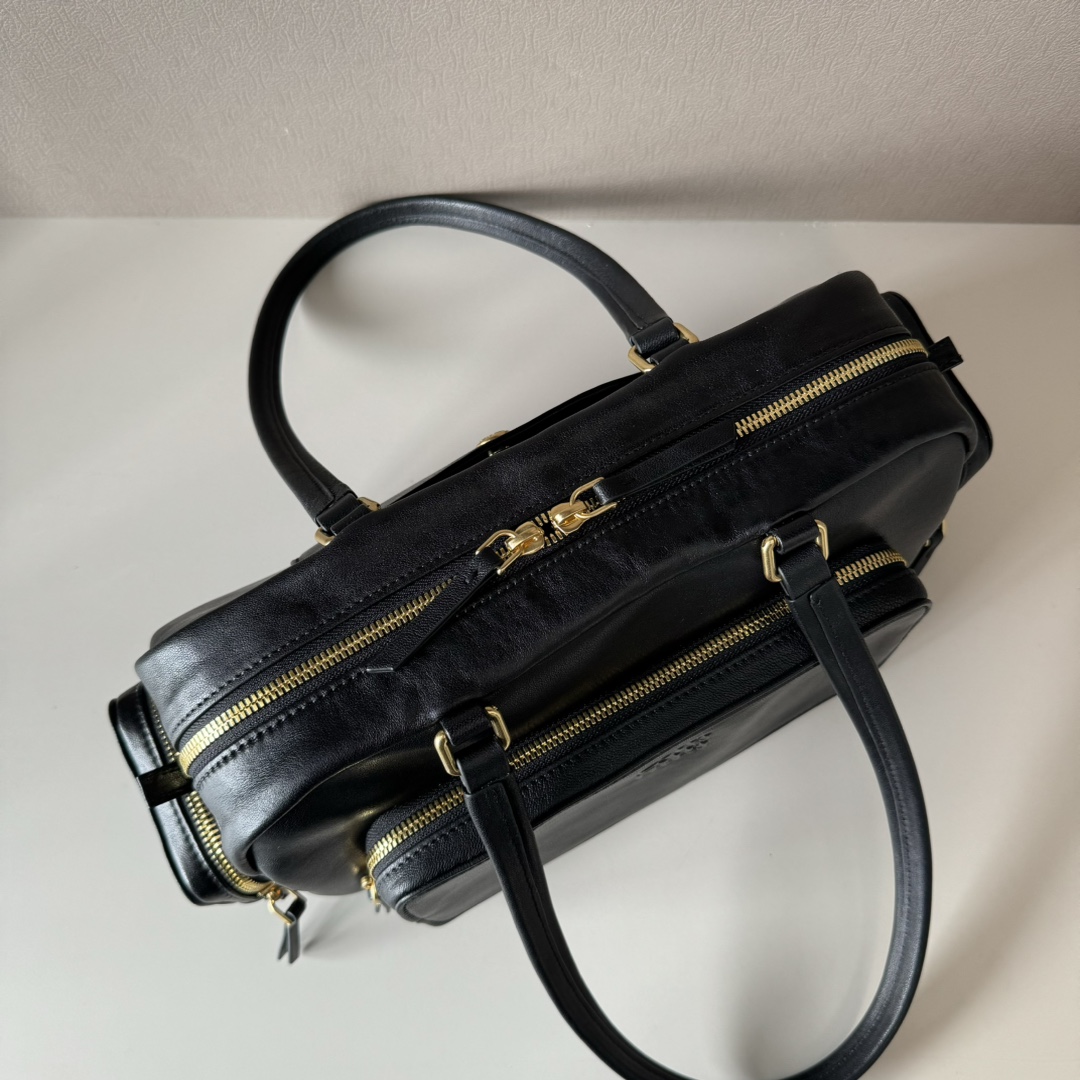 MIU MIU Pocket Nappa Leather Bag in Black MIU MIU Pocket Nappa Leather Bag in Black