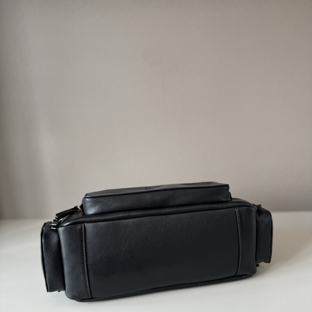 MIU MIU Pocket Nappa Leather Bag in Black MIU MIU Pocket Nappa Leather Bag in Black