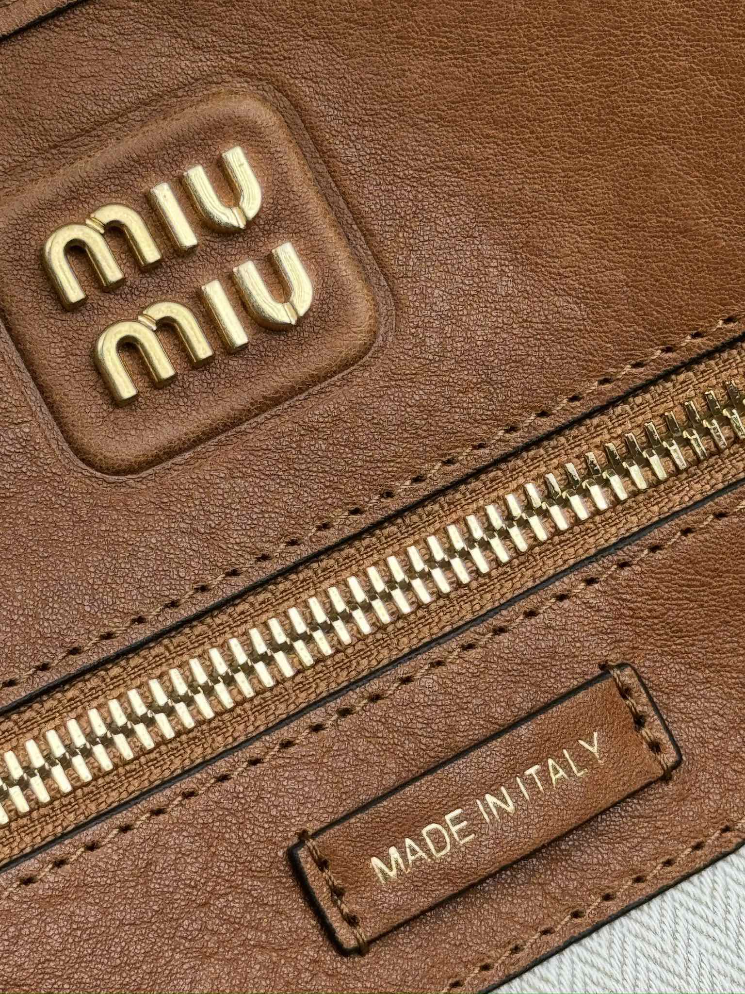 MIU MIU  Nappa Medium Aventure Bag Rovere