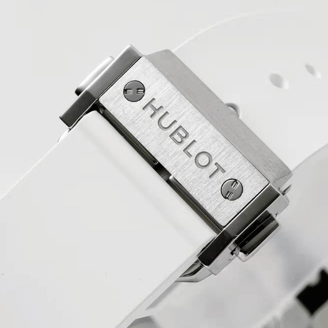 HUBLOT Classic Fusion series Olinski Titanium White Interlaced Pave Watch HUBLOT Classic Fusion series Olinski Titanium White Interlaced Pave Watch